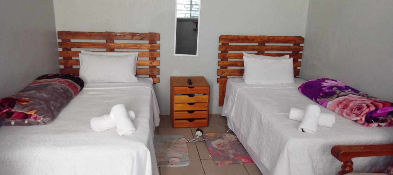 The Croc Guest House Спрингс Экстерьер фото